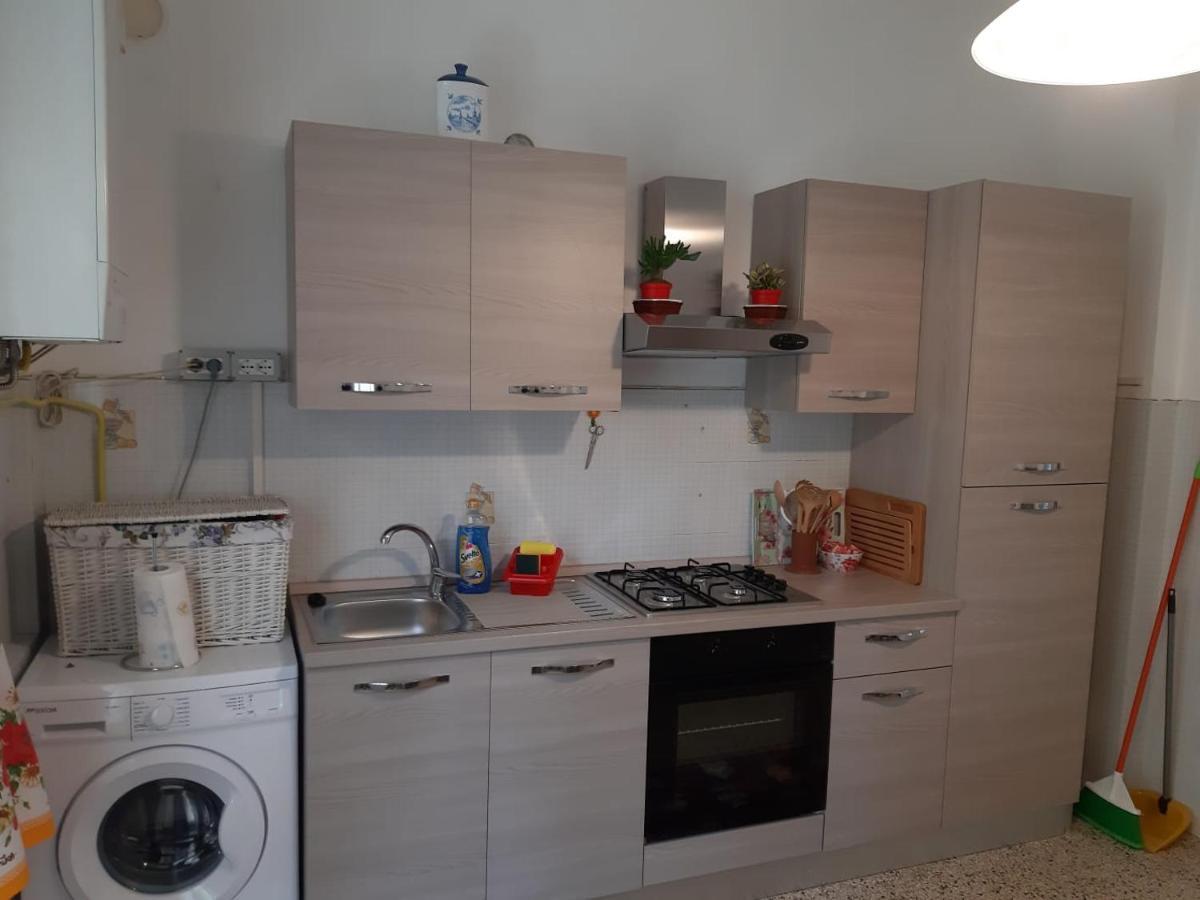 Appartamento Centrale Fino A 8 Posti Letto ปอนเตรโมลิ ภายนอก รูปภาพ