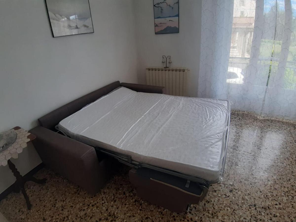 Appartamento Centrale Fino A 8 Posti Letto ปอนเตรโมลิ ภายนอก รูปภาพ