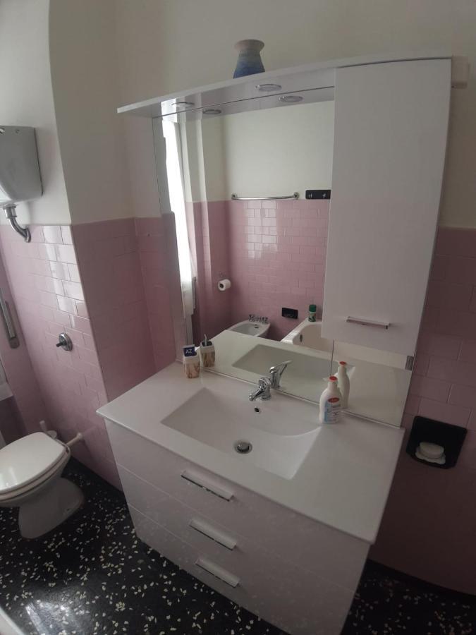 Appartamento Centrale Fino A 8 Posti Letto ปอนเตรโมลิ ภายนอก รูปภาพ